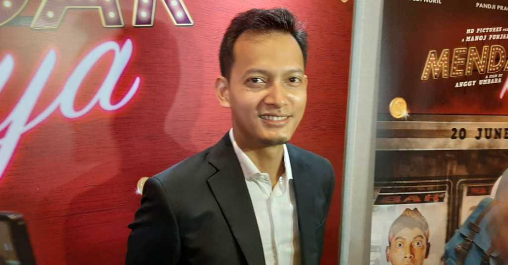 Pakai Gigi Palsu, Fedi Nuril Tak Dikenali Anak dan Istri