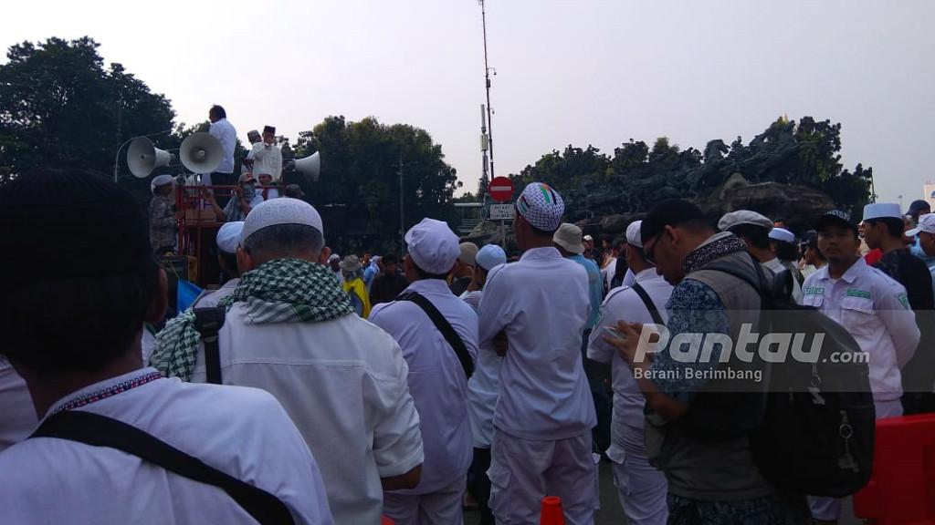 PA 212 di Depan MK: Hari Ini Kita Dipanggil Allah untuk Tegakkan Agama