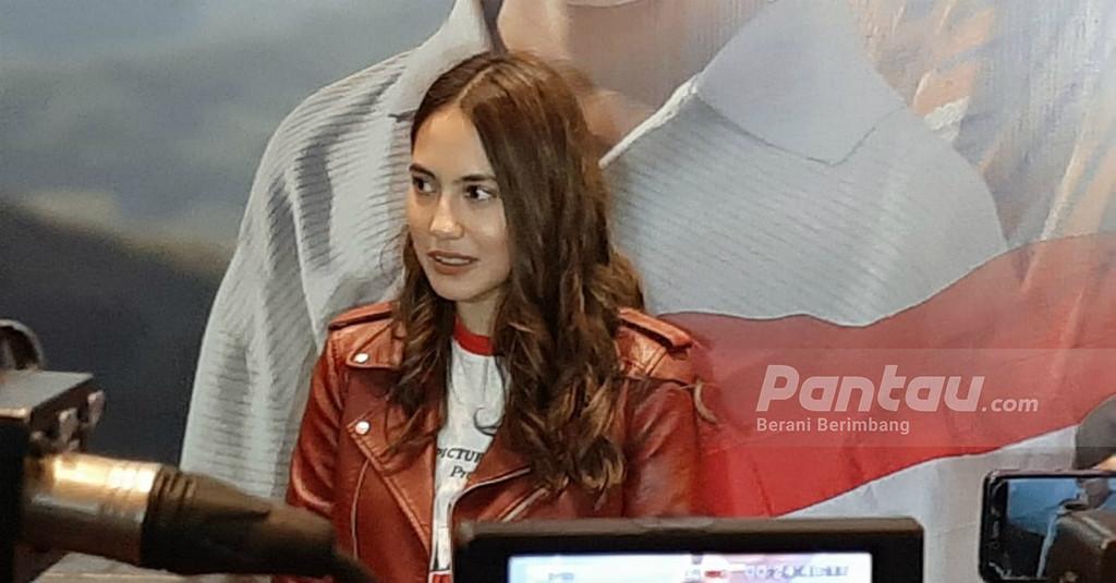 Perankan Wanita Belu, Pevita Pearce Gelapkan Kulit