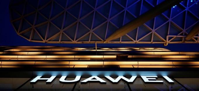 Huawei 'Sunat' 40-60 Persen Pengiriman Smartphone Internasional
