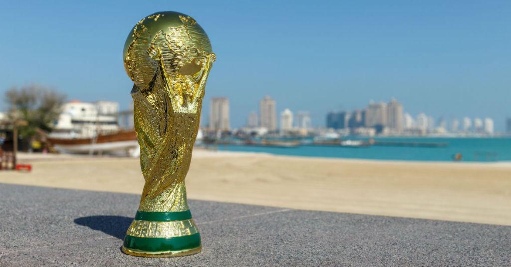 Menguak Kepantasan Qatar Jadi Tuan Rumah Piala Dunia 2022