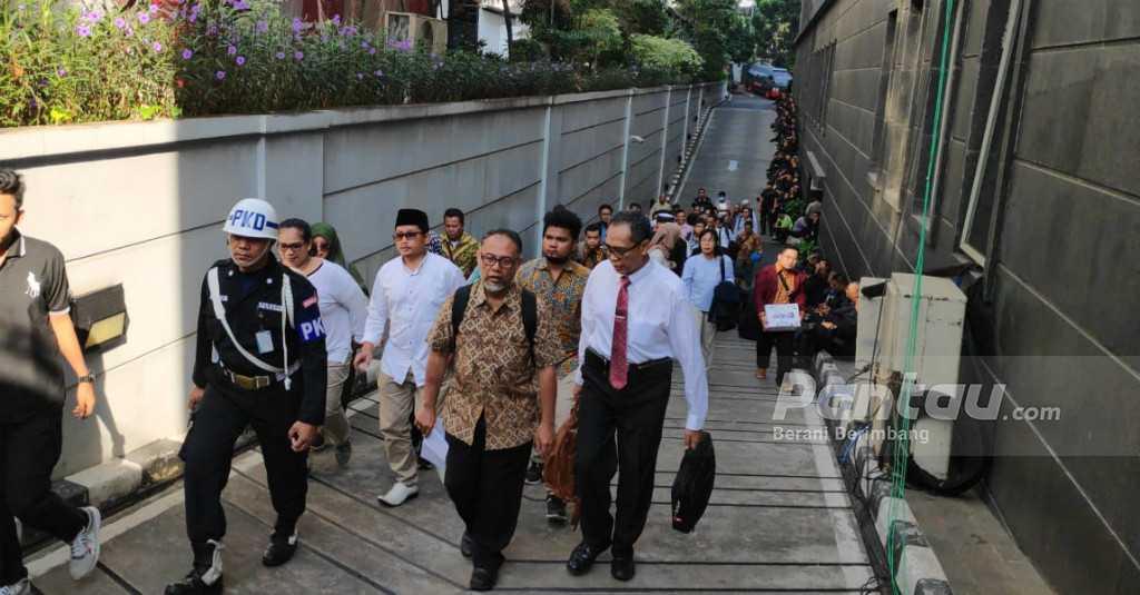 Sidang Saksi Pemohon, Dari Agus Maksum hingga Pencipta Robot Situng