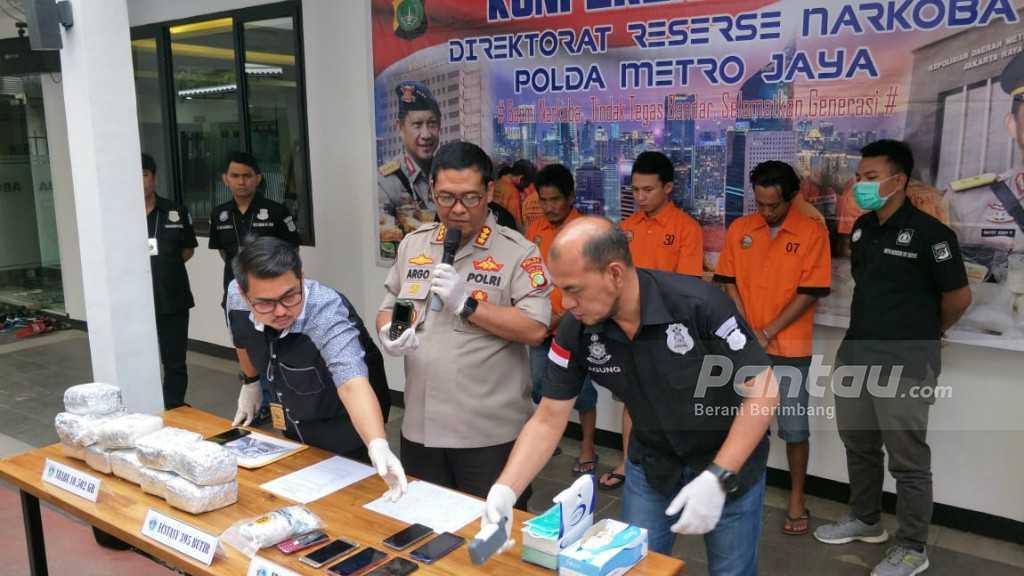 3 Kurir Sabu Internasional Diciduk, Kerap Transaksi Pakai HP Satelit