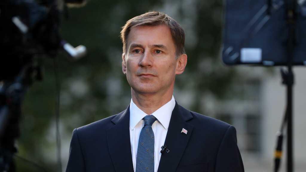 Boris Johnson Tak Hadiri Debat Brexit, Jeremy Hunt: Ia Pengecut!