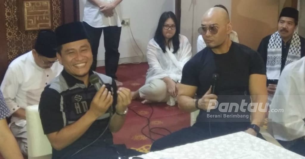 Tak Ingin Disebut Aji Mumpung, Deddy Corbuzier Tolak Tawaran Umroh