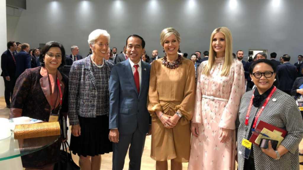 Ketika Jokowi Diapit Perempuan-perempuan Perkasa Dunia di KTT G20