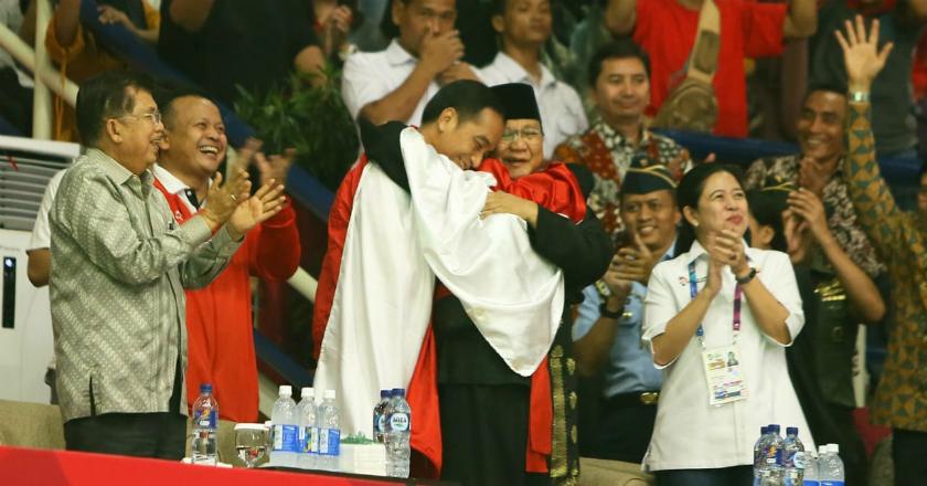 PDIP Sambut Baik Aksi Pelukan Jokowi dan Prabowo