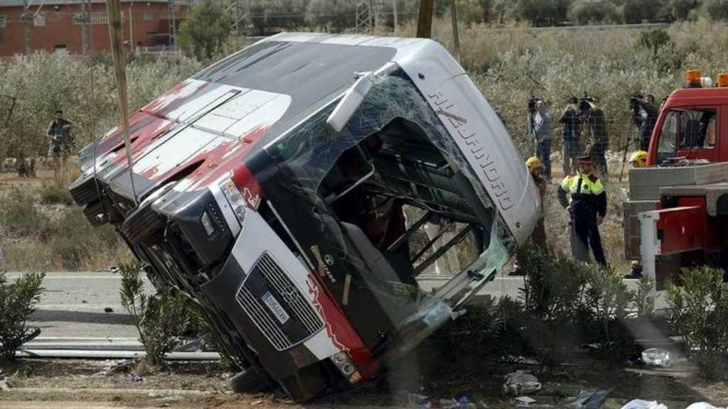 Kedua Kalinya dalam Sepekan, Bus Terjun Bebas di India