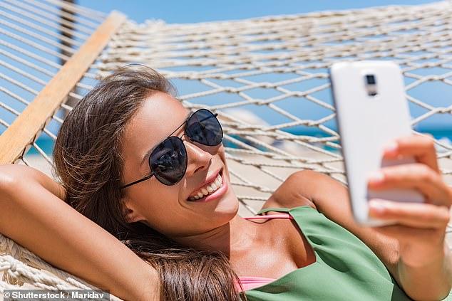 Awas! Selfie Gunakan Filter, Bisa Picu Keinginan Mengoperasi Wajah