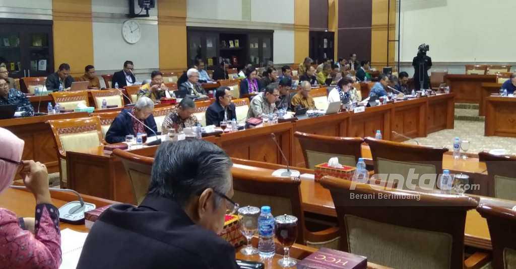 Komisi III DPR RI Gelar RDP Bareng KPK