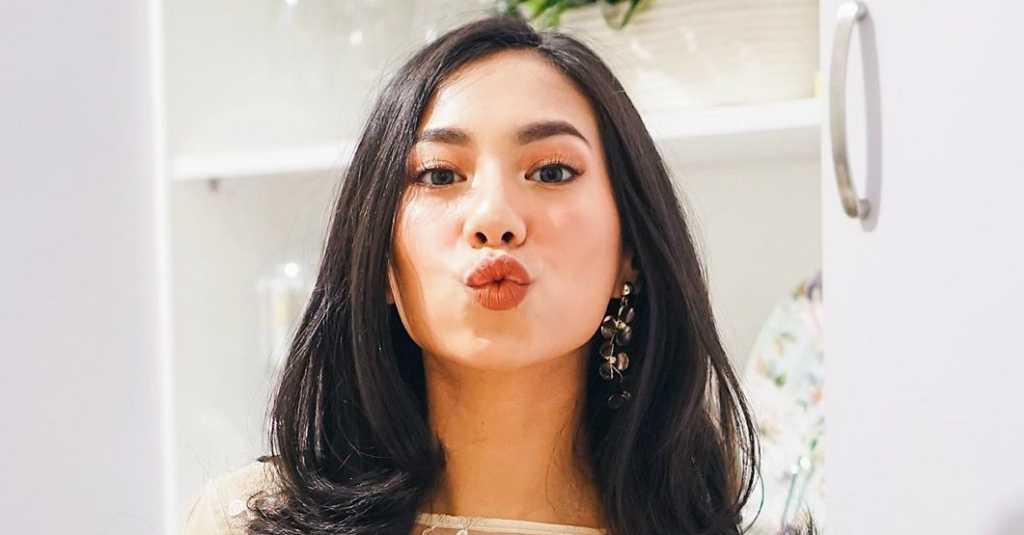 Tips Padu Padan Lipstik dan Lip Balm Ala Beauty Blogger Abel Cantika