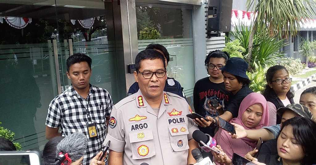 Polisi Berikan 25 Pertanyaan untuk Fairuz A Rafiq Terkait Laporannya