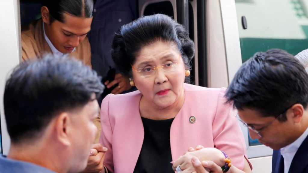 Duh, Ada Kegaduhan Besar di Acara Ulang Tahun ke-90 Imelda Marcos