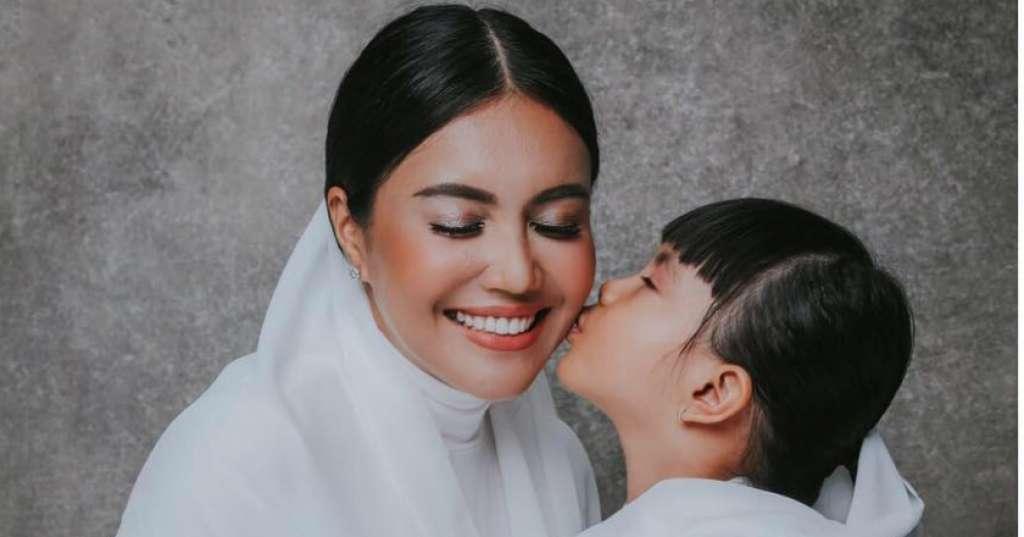 Ini Ucapan Denada Kepada Shakira Saat Tanyakan Kabar Sang Ayah