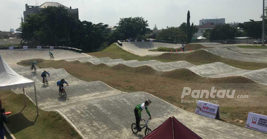Jawa Timur Dominasi Babak Kualifikasi PON Cabor Sepeda Disiplin BMX