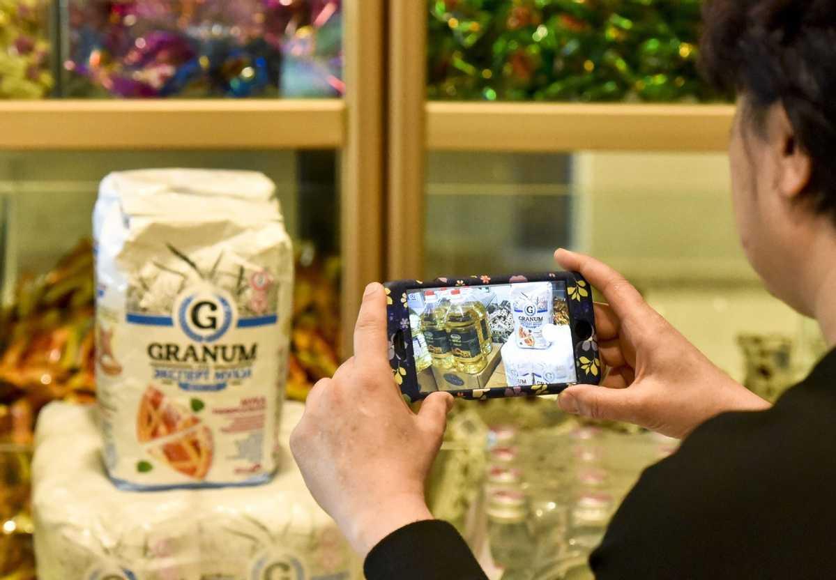 China Tak Ada Matinya, Gunakan Internet untuk Keamanan Pangan