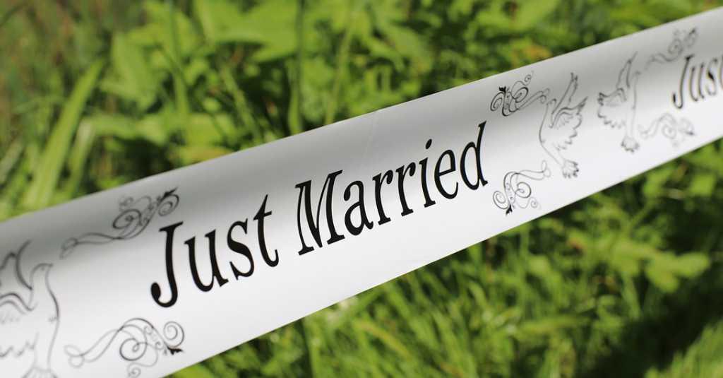 Pernikahan Simpel Jadi Tren Pasangan Pengantin Kekinian