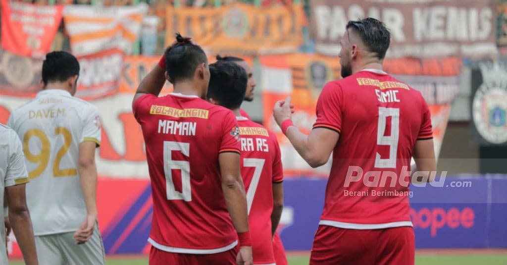 Sempat Unggul, Persija Akhirnya Ditahan Imbang Persib 1-1