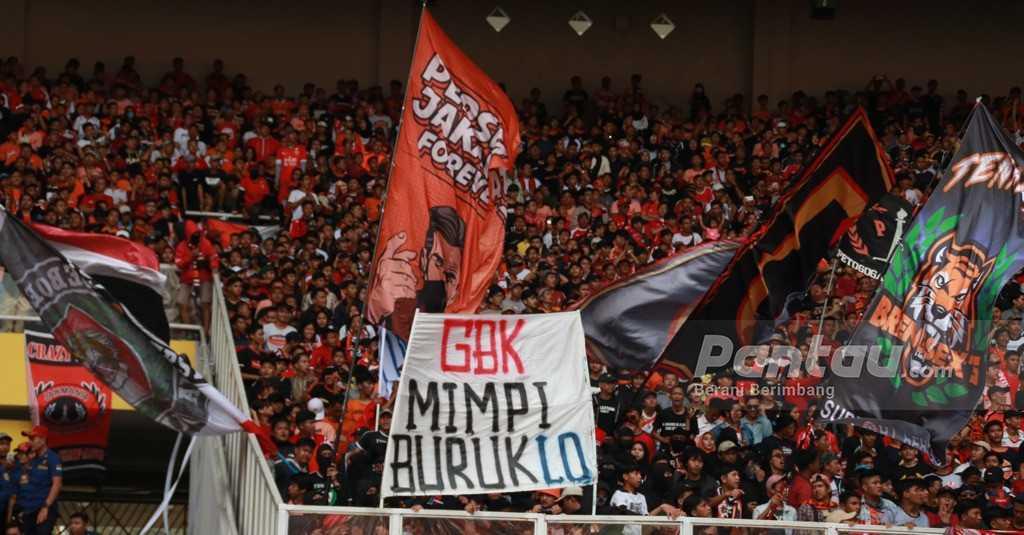 Atmosfer Persija vs Persib seperti di Camp Nou