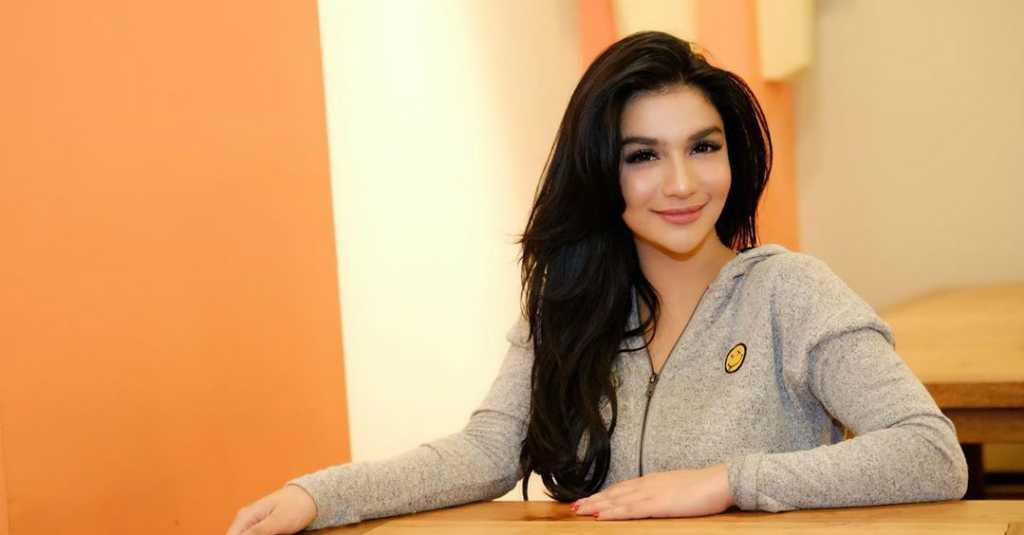 Sempat Jadi Penyanyi Dangdut, Siva Aprilia Mengaku Tak Kuat