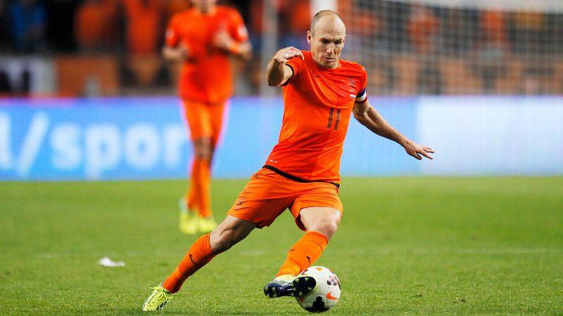 5 Pesepakbola Tercepat Sepanjang Masa