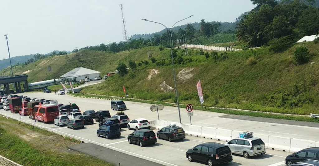 Warga Lampung Keluhkan Akses Gerbang Masuk dan Tarif Tol Trans Sumatera