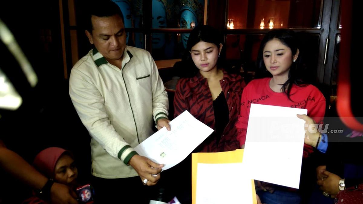 Setelah Damai, Ini Pesan Dewi Perssik untuk Meldi