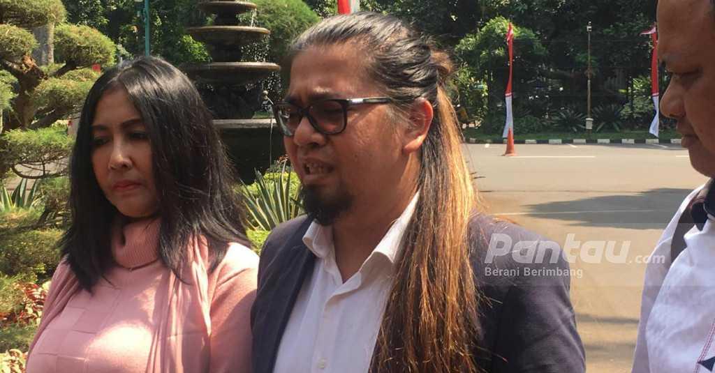 Terseret Kasus 'Ikan Asin', Pedangdut Senior Jalani Pemeriksaan