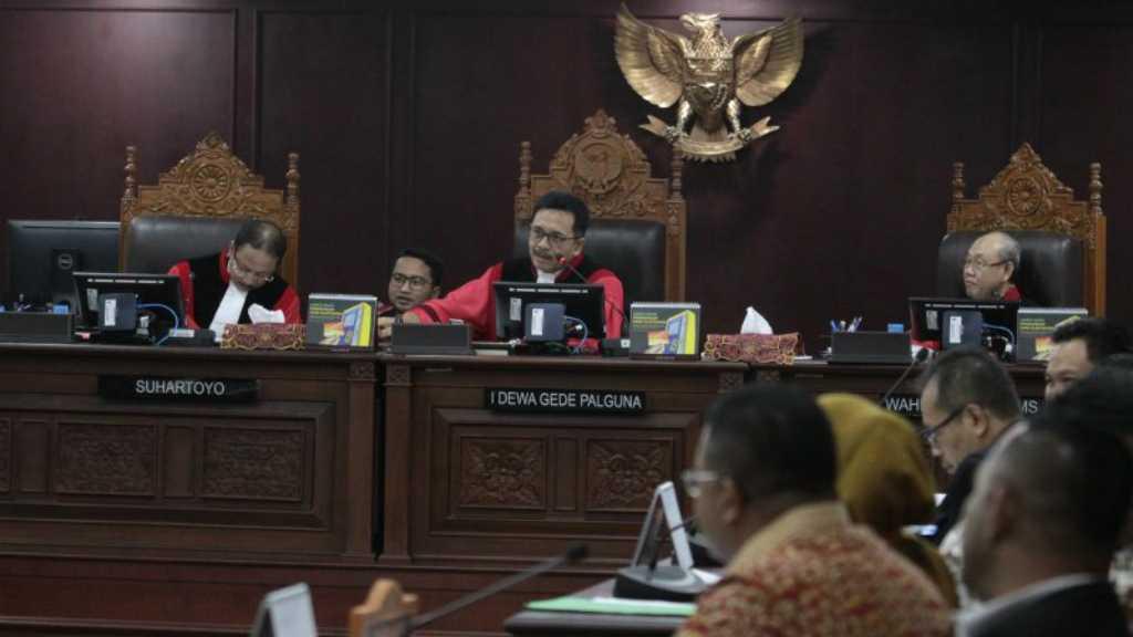 Kisruh Foto Caleg DPD NTB Editan, KPU Nilai Penggugat Salah Alamat