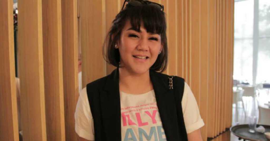 Sissy Priscillia Rela Bangun Pagi Demi Jadi Penyiar Radio