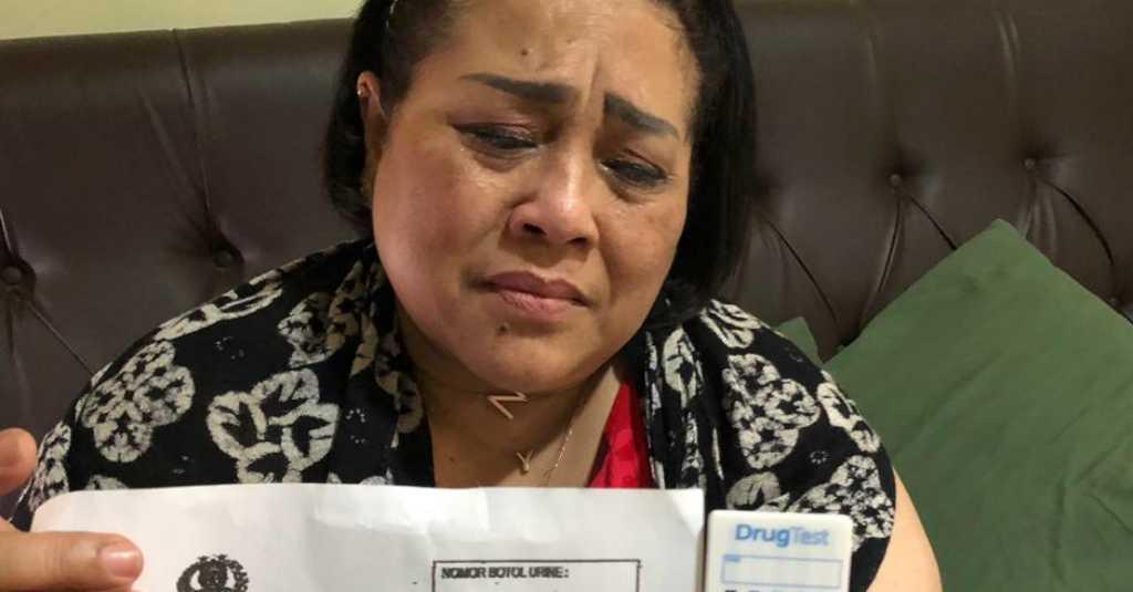 Sabu 2 Gram yang Baru Dibeli Nunung Masih Belum Ditemukan