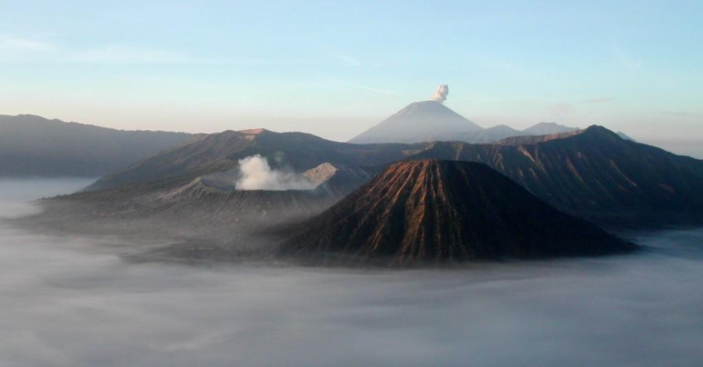 Berstatus Waspada Erupsi, Wisatawan dan Pendaki Diminta Jauhi Gunung Bromo