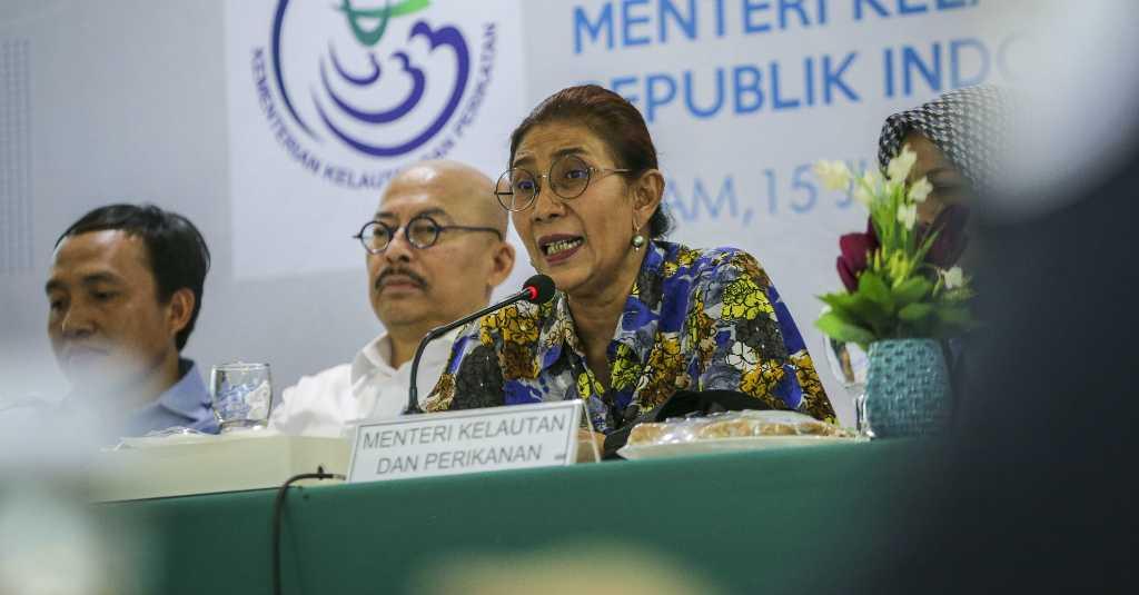 Menteri Susi Ancam "Tenggelamkan" Pembuang Sampah Plastik ke Laut