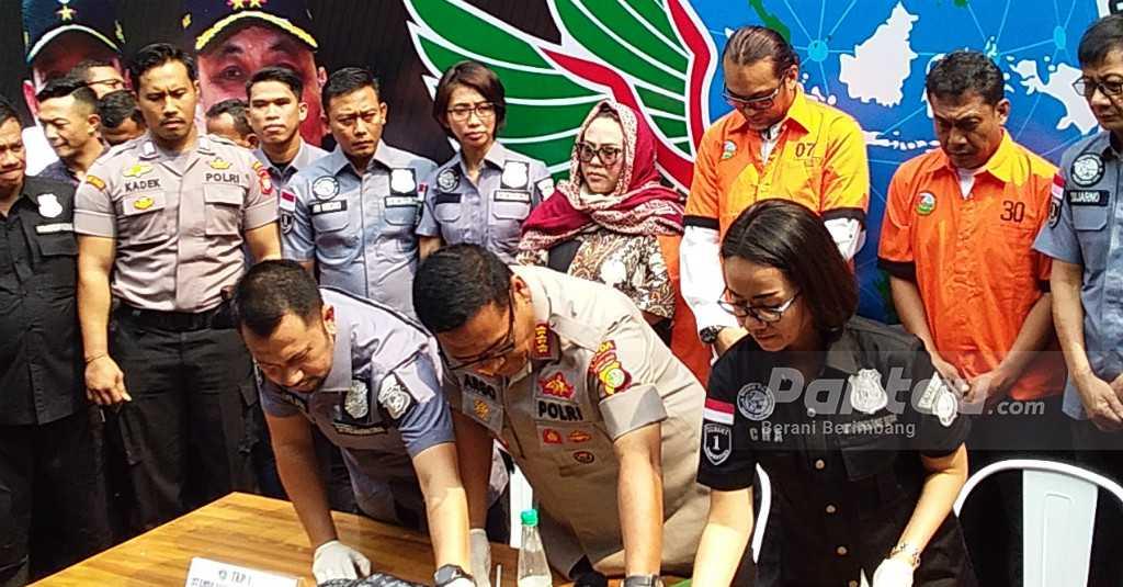 Polisi Sebut Nunung Pecandu Berat, Setiap Hari Pakai Sabu