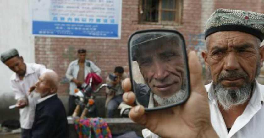China Klaim Muslim Uighur di Xinjiang Dipaksa Masuk Islam