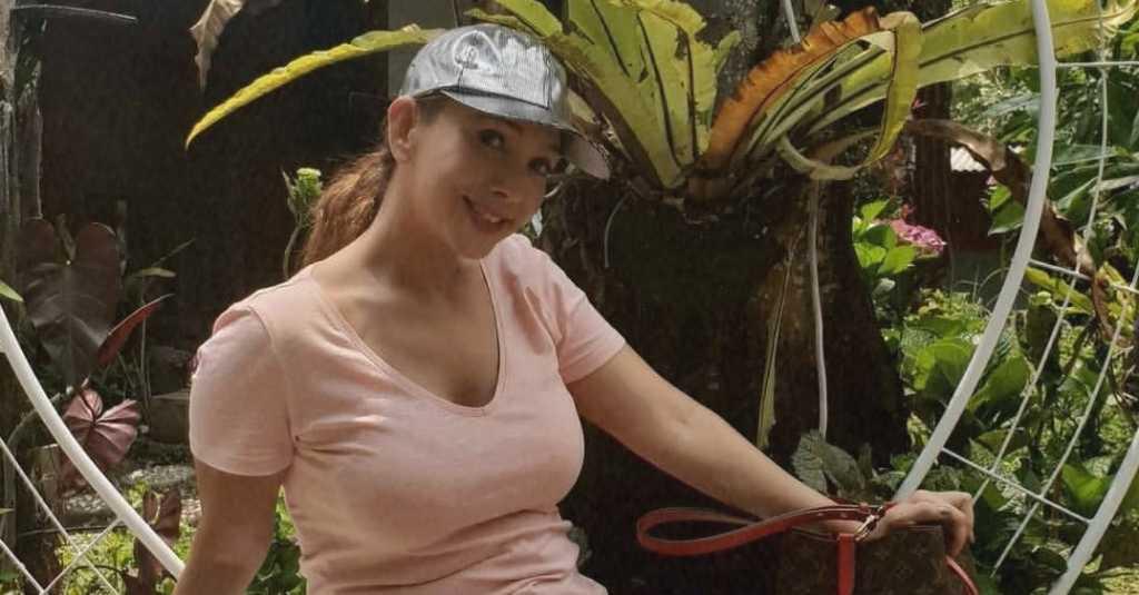 Dibaptis di Kolam Renang, Kiki Fatmala Pindah Agama?