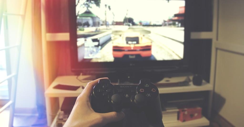 Aneh, Seorang Ayah Berhentikan Anaknya dari Sekolah Agar Fokus Bermain Game