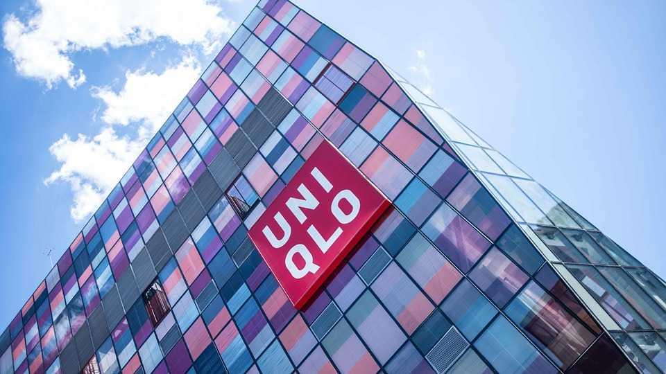 Terang-terangan Bappenas Minta Fesyen Tanah Air Saingi Uniqlo
