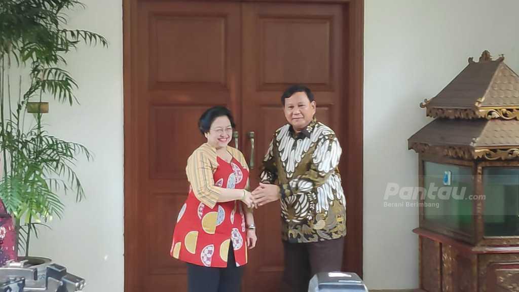 Pantau Foto: Warna-warni Batik Nusantara dalam Pertemuan Megawati-Prabowo