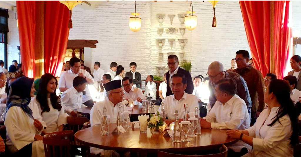 Resmi Bubarkan TKN, Jokowi: Terima Kasih Kerjasamanya