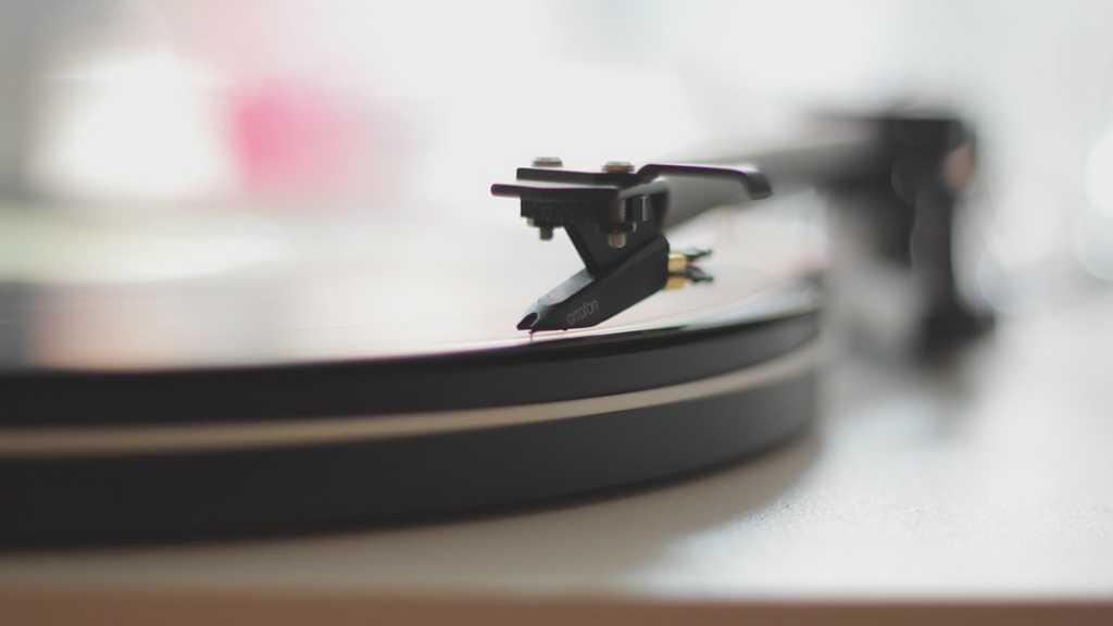 5 Lagu Terlarang yang Bisa Buat Depresi hingga Stress, Berani Dengarkan?