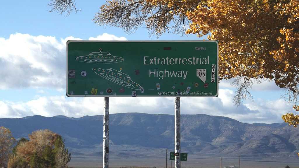 Demam Perburuan Alien, Penampakan UFO Terlihat di Area 51 Nevada