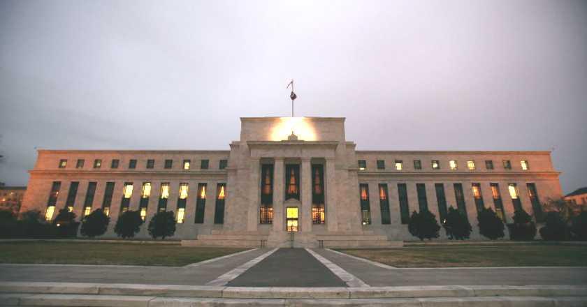 Untuk Pertama Kalinya Sejak 2008, The Fed Pangkas Suku Bunga 25 Basis Poin