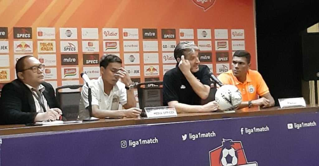 Kompak! Pelatih dan Pemain Persija Salahkan Wasit Usai Imbang dengan Arema