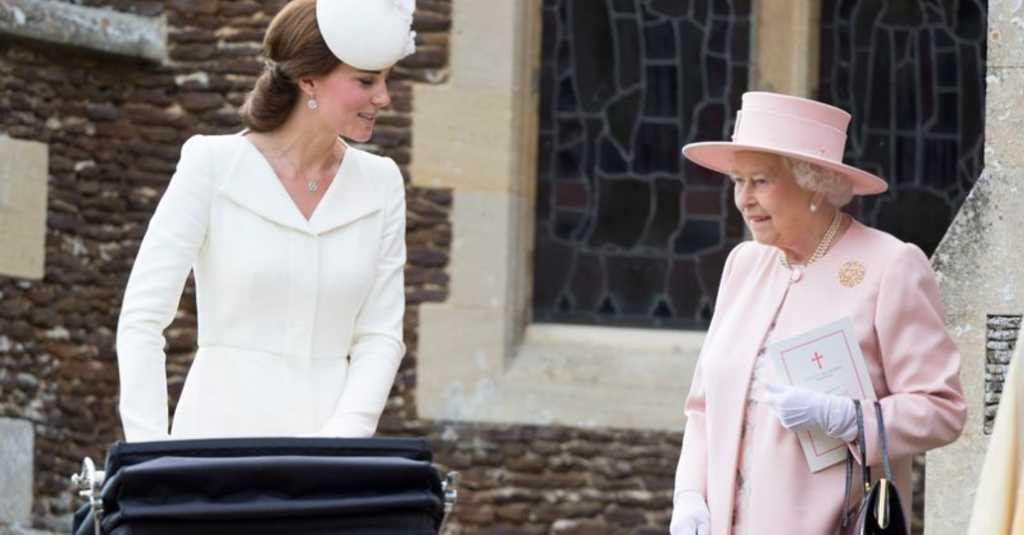 Orang Istana Bocorkan Sang Ratu Sentil Liburan Mewah Kate Middleton