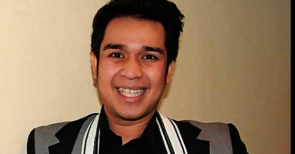 Bikin Sedih, Ini Dia 5 Artis yang Mengalami Sakit Parah Sebelum Meninggal