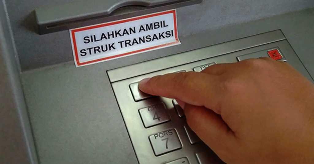 Lihat Saldo di Rekening Kosong, Pria Ngamuk Bawa Linggis Datangi Bank sambil Teriak 'Ini Riba!'