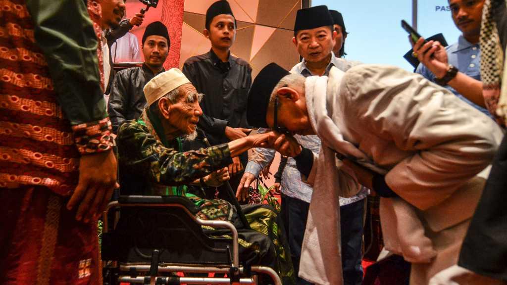 Mbah Moen Wafat, Ahok: Sungguh Kehilangan yang Sangat Besar bagi Bangsa