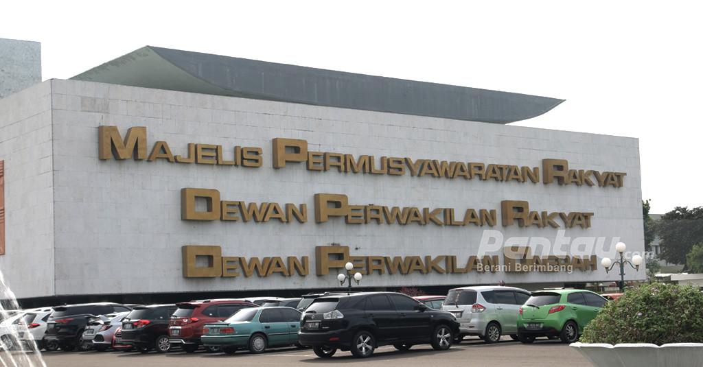 Mengapa Kursi Ketua MPR Jadi Bahan Rebutan Parpol?