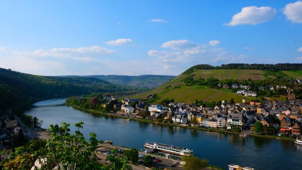 Ini 5 Negara Terbesar di Dunia, Ada yang Luasnya 9 Kali dari Indonesia Lho!